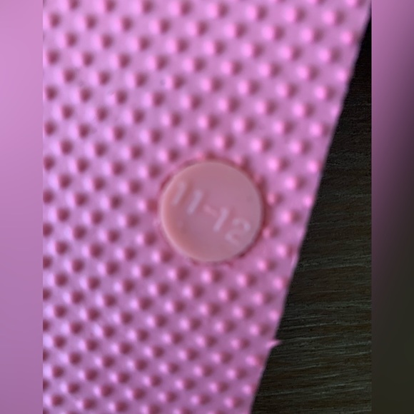 ⚡️3/$20 two pair of toddlers flip flops - Picture 5 of 8